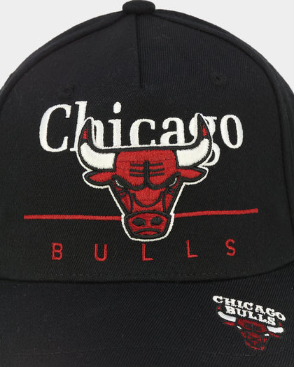Mitchell & Ness Chicago Bulls 'Underscore' Classic Red Snapback Black
