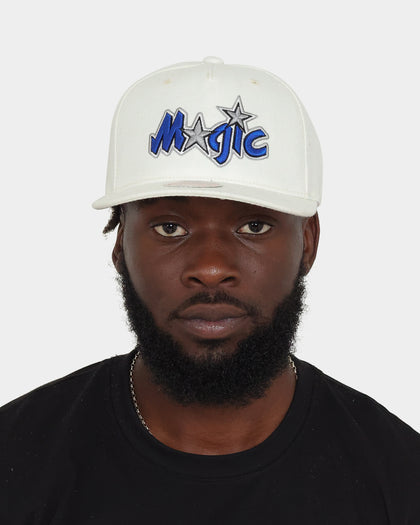 Mitchell & Ness Orlando Magic 'Vintage White' Classic Red Snapback White