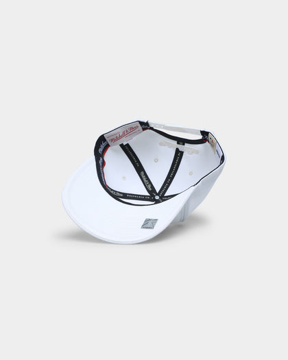 Mitchell & Ness San Antonio Spurs 'Vintage White' Classic Red Snapback White