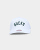 Mitchell & Ness Milwaukee Bucks 'Vintage White' Classic Red Snapback White