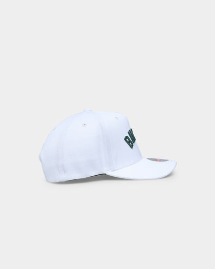 Mitchell & Ness Milwaukee Bucks 'Vintage White' Classic Red Snapback White