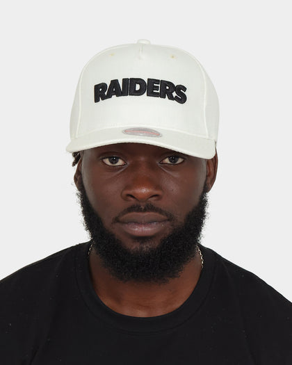 Mitchell & Ness Las Vegas Raiders 'Vintage White' Classic Red Snapback White