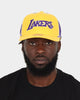 Mitchell & Ness Los Angeles Lakers XL Short Hook Classic Red Snapback Yellow