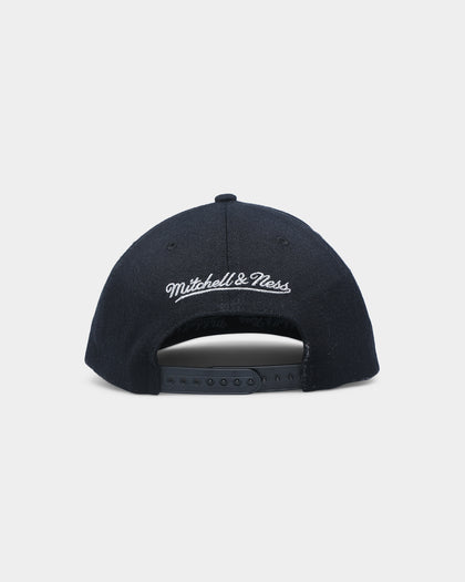 Mitchell & Ness Chicago Bulls 'Metallic Charcoal' Classic Red Snapback Black