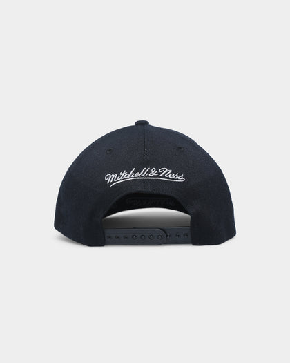 Mitchell & Ness Los Angeles Lakers 'Metallic Charcoal' Classic Red Snapback Black