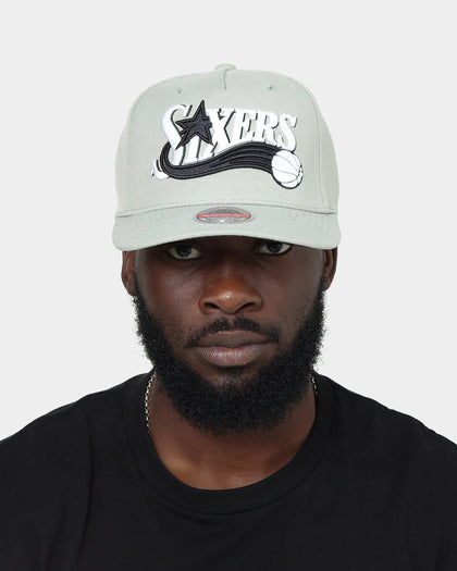 Mitchell & Ness Philadelphia 76ers 'Greytones' Classic Red Snapback Grey