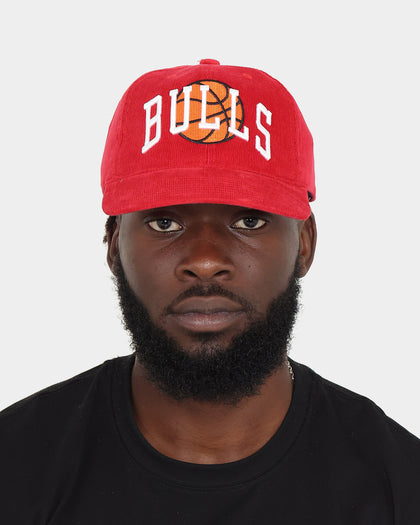Mitchell & Ness Chicago Bulls 'Cord Arch' Dad Snapback Scarlet