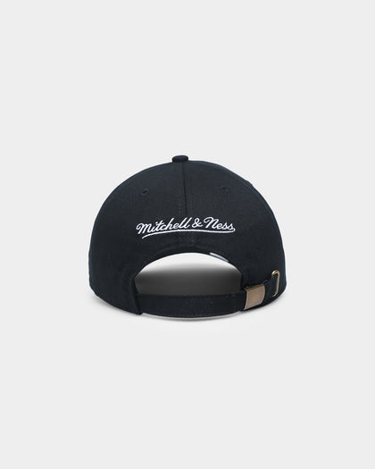 Mitchell & Ness Las Vegas Raiders Wreath Dad Strapback Faded Black
