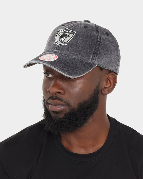 Mitchell & Ness Las Vegas Raiders Stone Washed Dad Strapback Washed Black