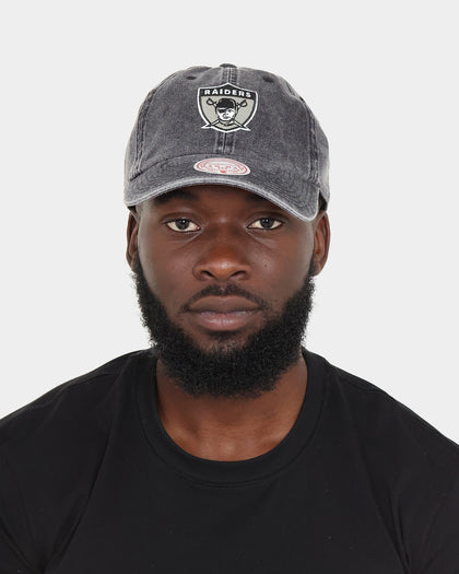Mitchell & Ness Las Vegas Raiders Stone Washed Dad Strapback Washed Black