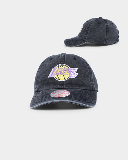 Mitchell & Ness Los Angeles Lakers Stone Washed Dad Strapback Washed Black