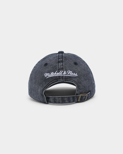 Mitchell & Ness Los Angeles Lakers Stone Washed Dad Strapback Washed Black