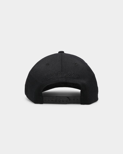 Mitchell & Ness Chicago Bulls 6x Champs 'Champ Patch' Classic Red Snapback Black