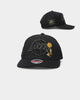 Mitchell & Ness Los Angeles Lakers 'Champ Patch' Classic Red Snapback Black