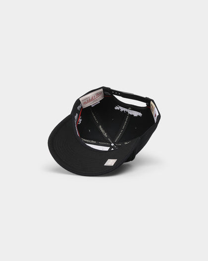 Mitchell & Ness Chicago Bulls 'Linear' Classic Red Snapback Black