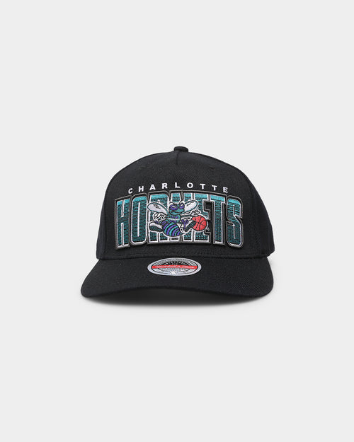 Mitchell & Ness Charlotte Hornets 'Linear' Classic Red Snapback Black