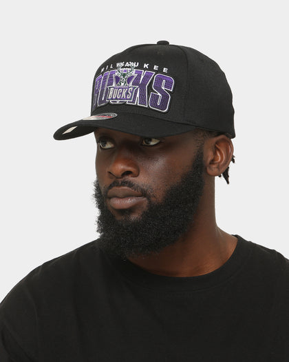 Mitchell & Ness Milwaukee Bucks 'Linear' Classic Red Snapback Black