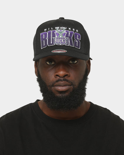 Mitchell & Ness Milwaukee Bucks 'Linear' Classic Red Snapback Black