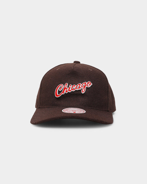 Mitchell & Ness Chicago Bulls 'Melton' Deadstock Snapback Baroque Brown