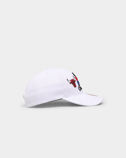 Mitchell & Ness Chicago Bulls VS Los Angeles Lakers 1991 NBA Finals Deadstock Snapback White