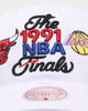 Mitchell & Ness Chicago Bulls VS Los Angeles Lakers 1991 NBA Finals Deadstock Snapback White