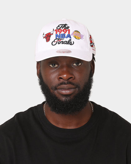 Mitchell & Ness Chicago Bulls VS Los Angeles Lakers 1991 NBA Finals Deadstock Snapback White