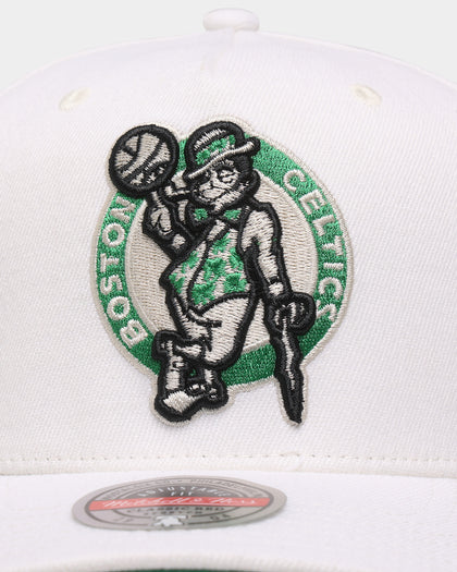 Mitchell & Ness Boston Celtics 'Hardwood Classics Patch' Classic Red Snapback Cream