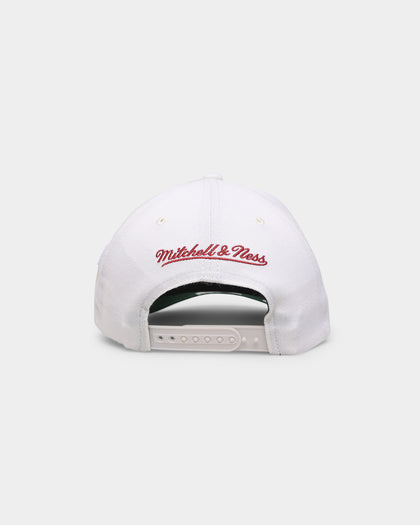 Mitchell & Ness Chicago Bulls 'Hardwood Classics Patch' Classic Red Snapback Cream