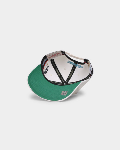 Mitchell & Ness Charlotte Hornets 'Hardwood Classics Patch' Classic Red Snapback Cream