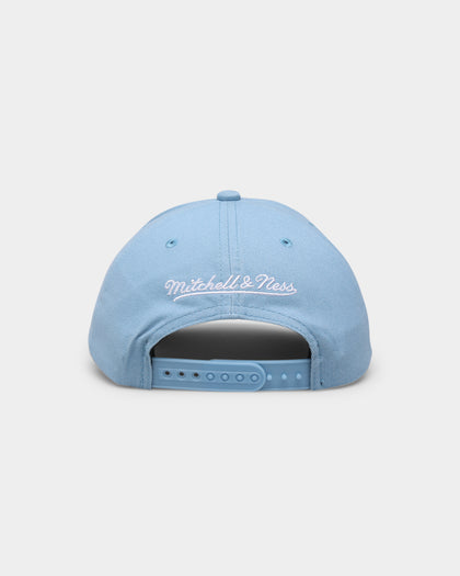 Mitchell & Ness UNC Star Team Deadstock Snapback Light Blue