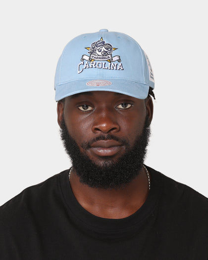 Mitchell & Ness UNC Star Team Deadstock Snapback Light Blue