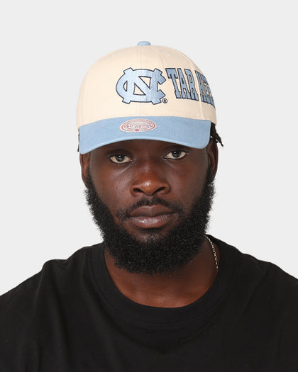Mitchell & Ness UNC Side Embroidered Pro Crown Snapback Off White