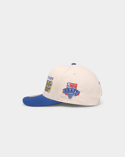 Mitchell & Ness Golden State Warriors '96 Draft' Pro Crown Snapback Off White