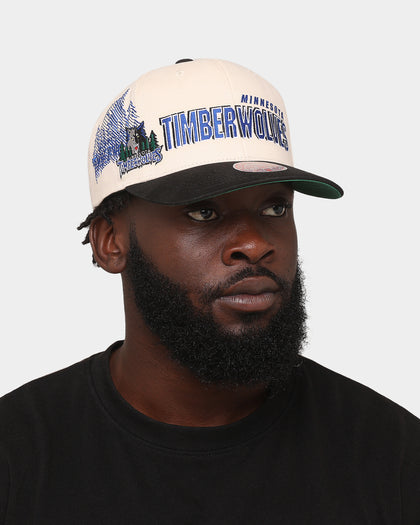 Mitchell & Ness Minnesota Timberwolves '96 Draft' Pro Crown Snapback Off White