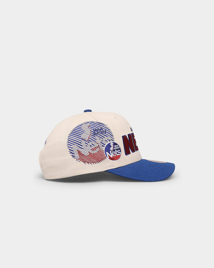 Mitchell & Ness New Jersey Nets '96 Draft' Pro Crown Snapback Off White