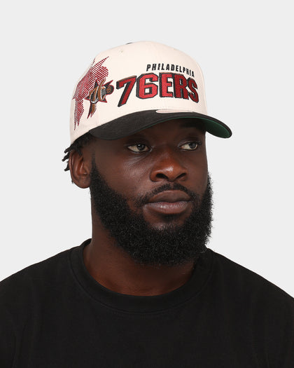 Mitchell & Ness Philadelphia 76ers '96 Draft' Pro Crown Snapback Off White