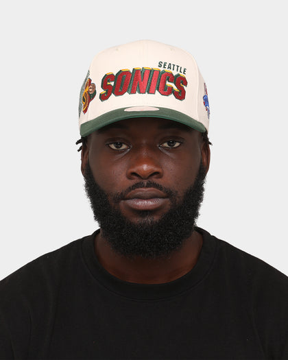 Mitchell & Ness Seattle Sonics '96 Draft' Pro Crown Snapback Off White