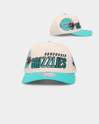 Mitchell & Ness Vancouver Grizzlies '96 Draft' Pro Crown Snapback Off White