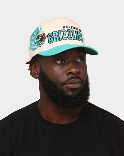 Mitchell & Ness Vancouver Grizzlies '96 Draft' Pro Crown Snapback Off White