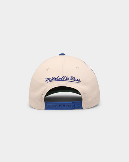 Mitchell & Ness New York Knicks '96 Draft' Pro Crown Snapback Off White
