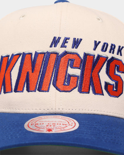 Mitchell & Ness New York Knicks '96 Draft' Pro Crown Snapback Off White
