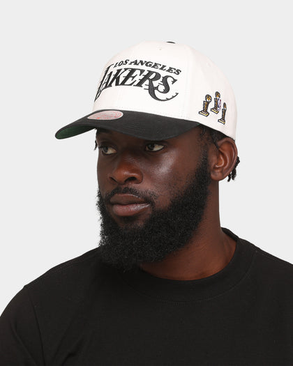 Mitchell & Ness Los Angeles Lakers Script Pro Crown Snapback Off White