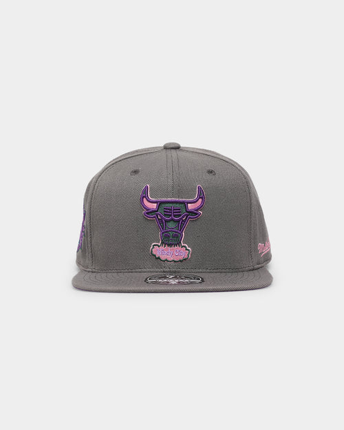 Mitchell & Ness Chicago Bulls 'From Dusk' Fitted Grey