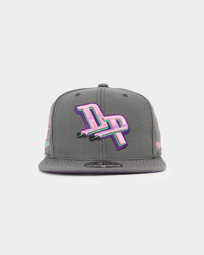 Mitchell & Ness Detroit Pistons 'From Dusk' Fitted Grey
