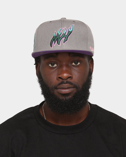 Mitchell & Ness Miami Heat 'From Dusk' Fitted Grey