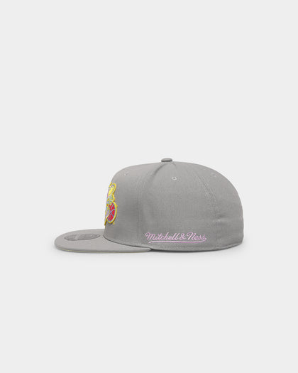 Mitchell & Ness Charlotte Hornets 'Til Dawn' Fitted Grey