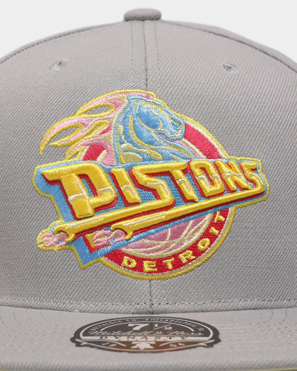 Mitchell & Ness Detroit Pistons 'Til Dawn' Fitted Grey