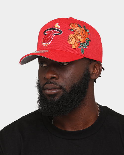 Mitchell & Ness Miami Heat 'Roses HWC' Pro Crown Snapback Red