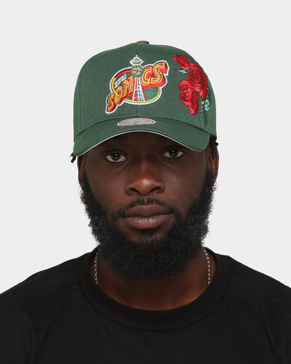Mitchell & Ness Seattle Sonics 'Roses HWC' Pro Crown Snapback Green