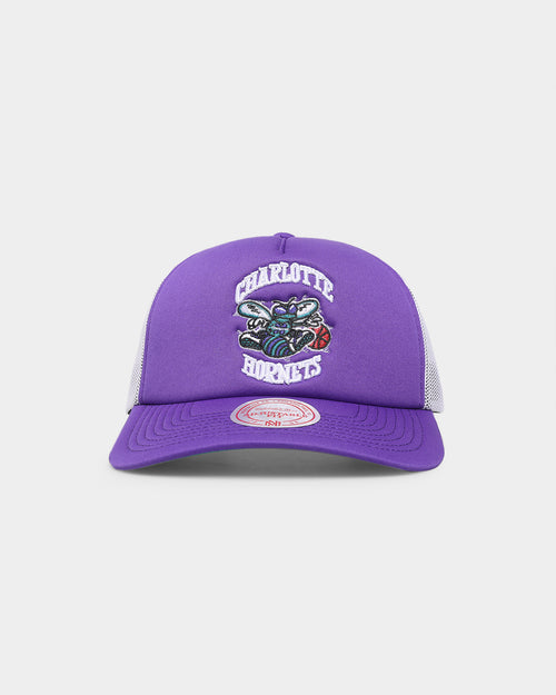 Mitchell & Ness Charlotte Hornets 'NBA Off The Backboard' Trucker Snapback Purple